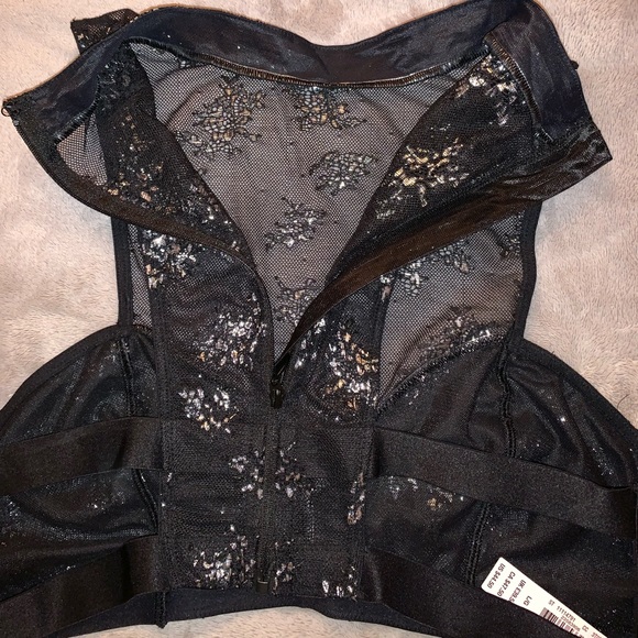 SOLD ***** - Picture 4 of 5